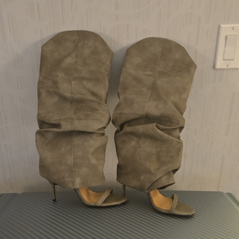Steve Madden Olive Heeled Boots